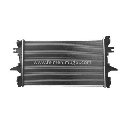 Bon prix Radiateur en aluminium pour voiture Isuzu 8973286670 600P 4JB1 4JB1T NPR 4BE1 4BD1 Pièces moteur en ligne