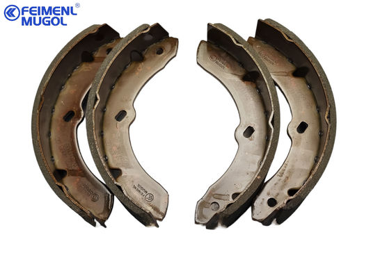 8-97035085 Parties de frein pour camions Isuzu NKR55 4JB1 100P 600P Chaussure de frein avant 8970350851