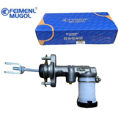 Bon prix Cylindre maître d'embrayage lourd 8-97022614 pour les ISUZU TFR54 et TFR F335, performances d'embrayage fiables. en ligne